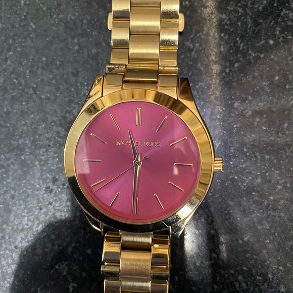 COPY - Gently used 100% original Michael Kors watch - Picture 3 of 5
